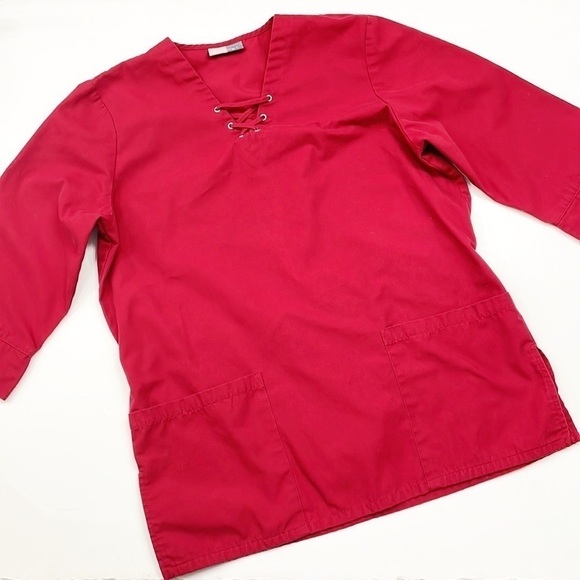 Life Style red 3/4 length sleeve scrub top / medical uniform - Picture 1 of 4